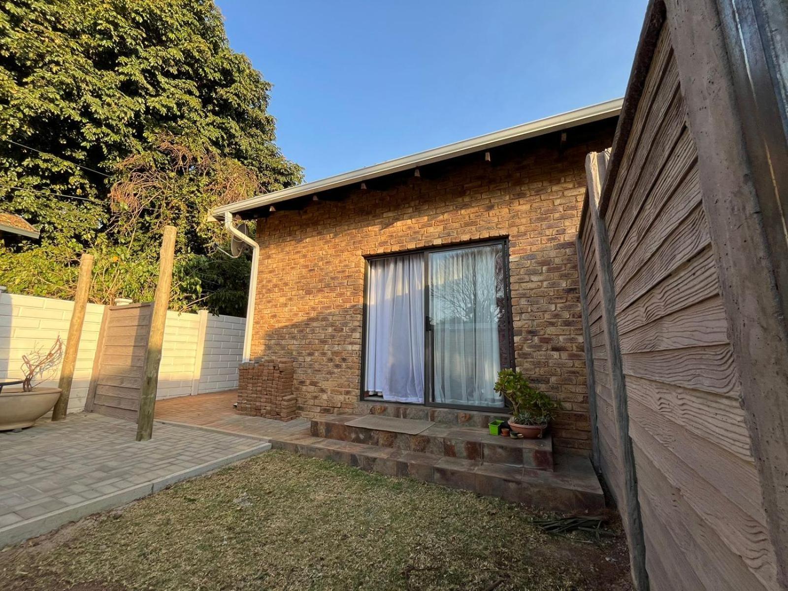 Douwe Cottages Pretoria-Noord エクステリア 写真