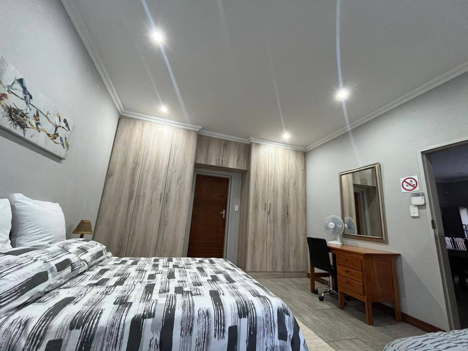 Douwe Cottages Pretoria-Noord エクステリア 写真