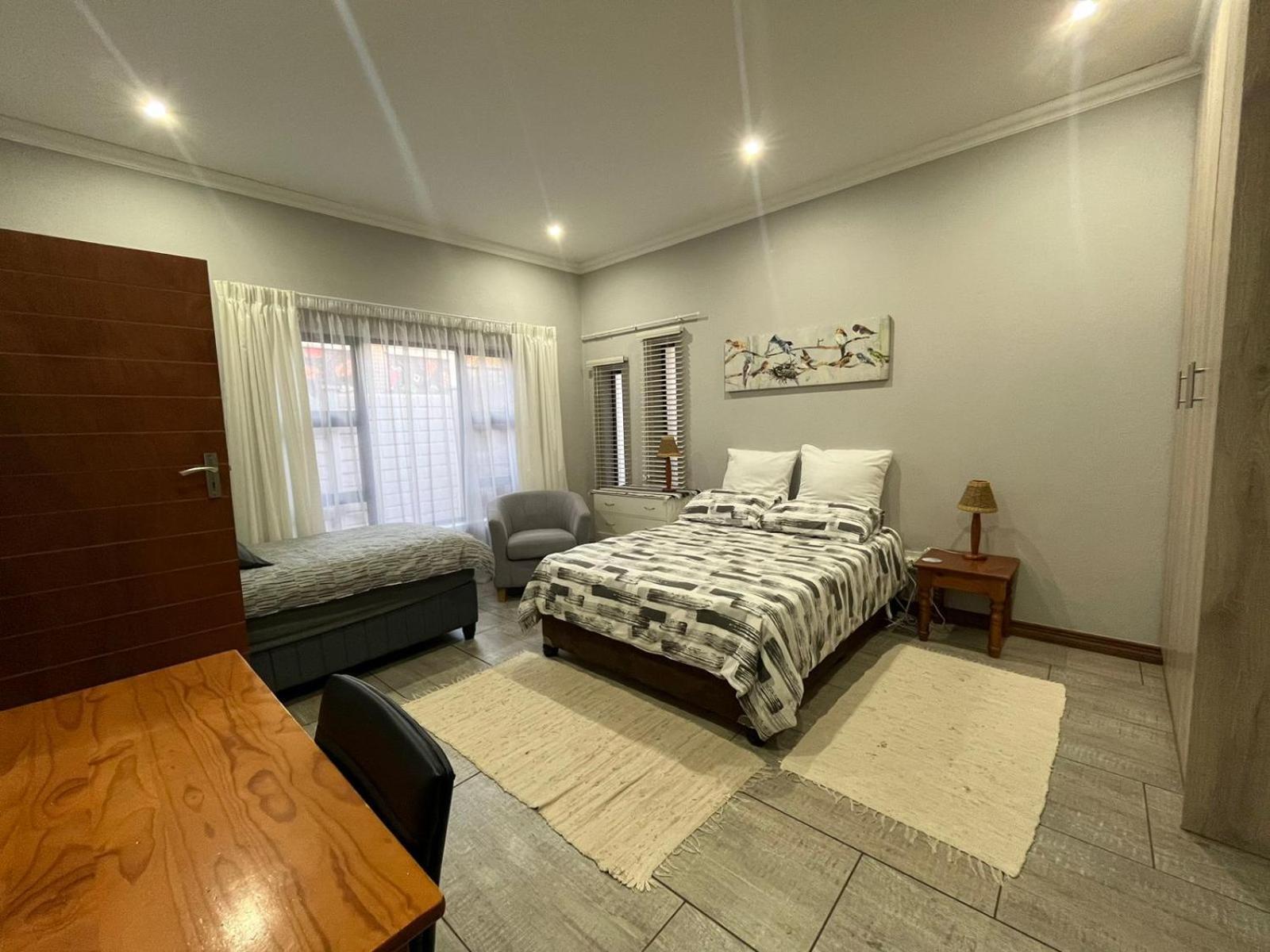 Douwe Cottages Pretoria-Noord エクステリア 写真